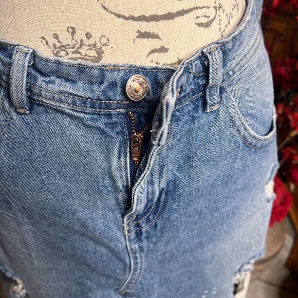 Zara Women’s TRF Vintage Collection Distressed Ripped Denim Blue Skirt Size S - Picture 6 of 8